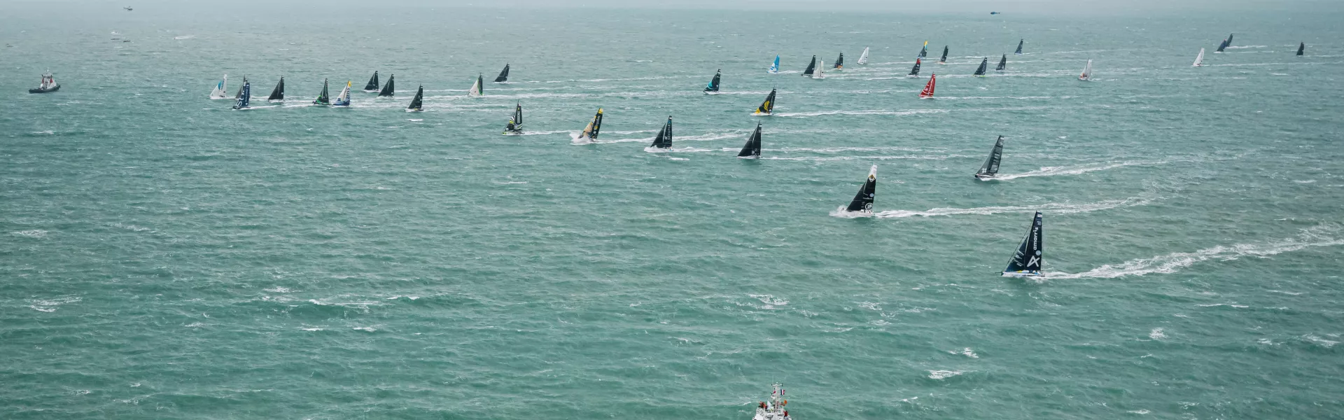 La Trin’40 est une course de 1 200 milles nautiques en solitaire, au départ de La Trinité-sur-Mer. Elle s’inscrit comme une épreuve du trophée solo du calendrier Class40. 
